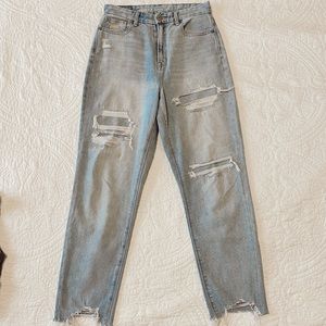 american eagle mom jeans